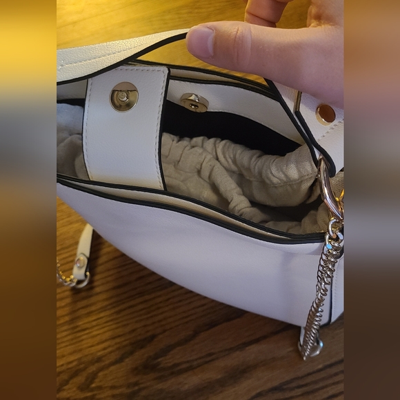 Zara | Off-White Faux Leather Purse - Picture 5 of 6